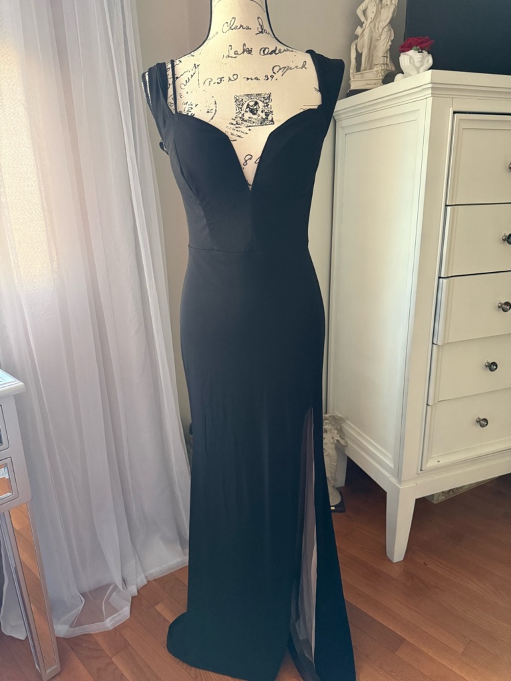City Studio Black Maxi Dress with Sweetheart Neckline